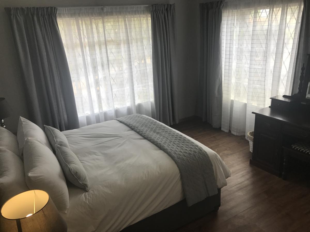 האוויק Amber Avenue Guesthouse מראה חיצוני תמונה