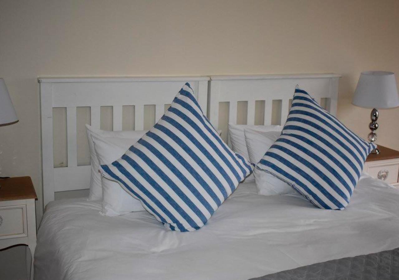 האוויק Amber Avenue Guesthouse מראה חיצוני תמונה