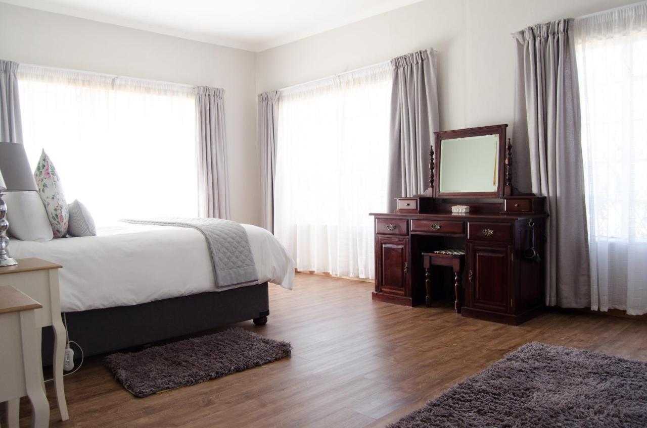 האוויק Amber Avenue Guesthouse מראה חיצוני תמונה